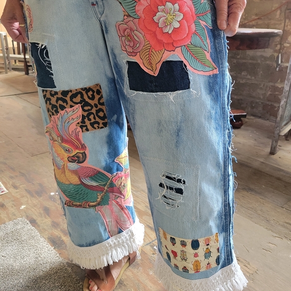 Overalls fits sizes 10 to 16, bleached, distressed denium overalls. - Picture 2 of 4